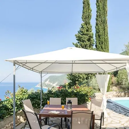 ヴィラ Sleeps 6 With Pool Air Con And Wifi *