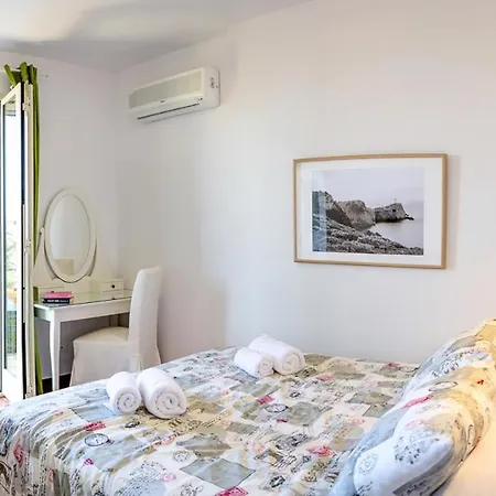 Sleeps 6 With Pool Air Con And Wifi ヴィラ Áyios Nikítas